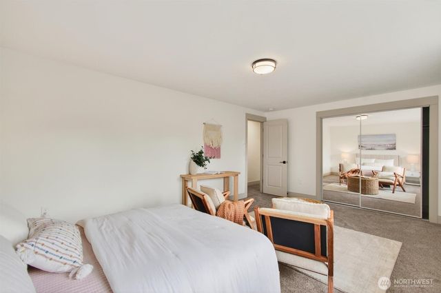 7 Sun Crest Lane, Cathlamet, WA 98612