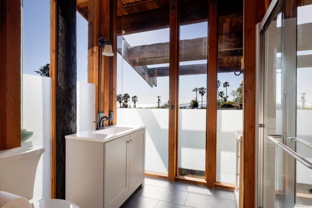 353 Glenmont, Solana Beach, CA 92075