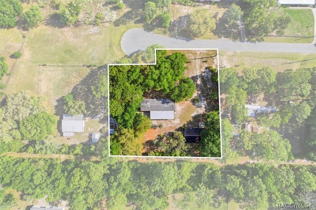 7651 W Chelsea Court, Homosassa, FL 34446