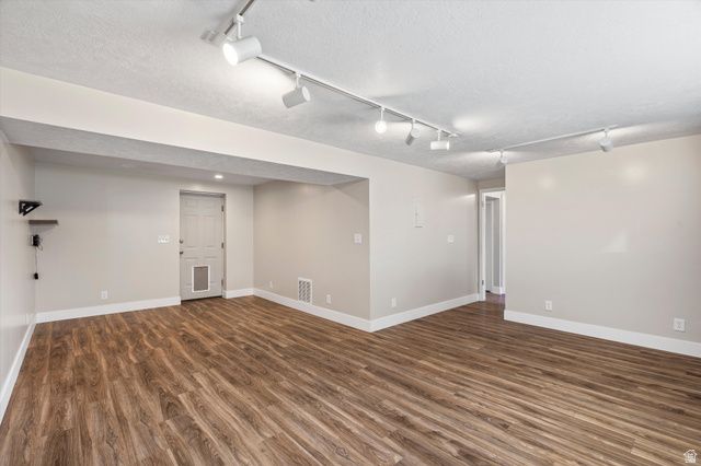 846 S 1425 W, Clearfield, UT 84015