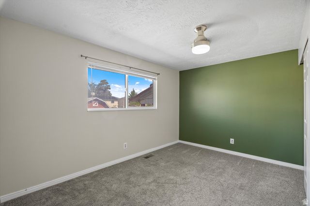 846 S 1425 W, Clearfield, UT 84015