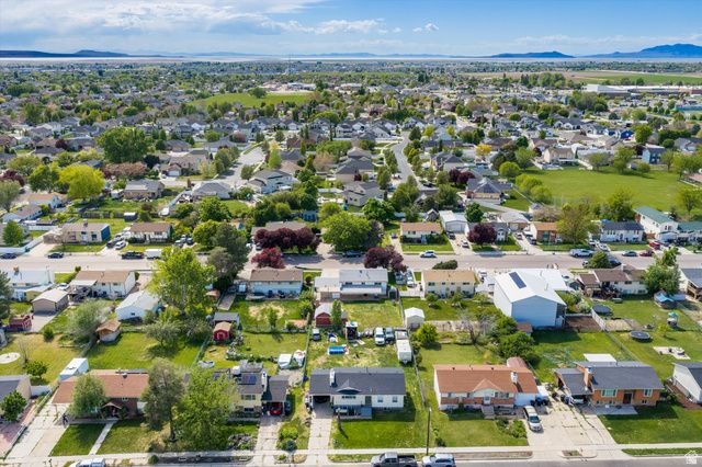 846 S 1425 W, Clearfield, UT 84015