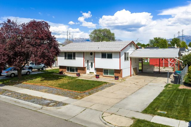 846 S 1425 W, Clearfield, UT 84015