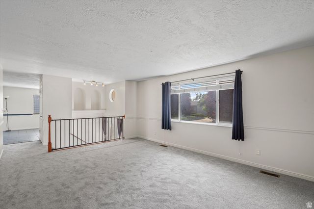 846 S 1425 W, Clearfield, UT 84015