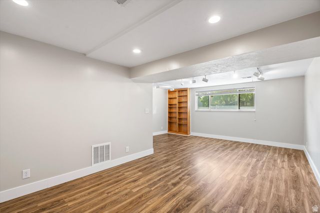 846 S 1425 W, Clearfield, UT 84015