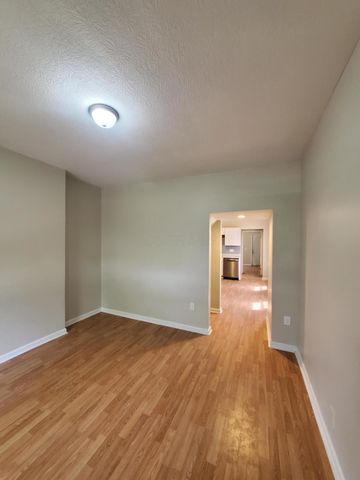 150-152 Hayden Avenue, Columbus, OH 43222