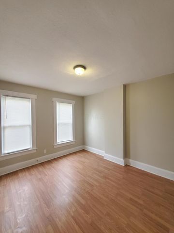 150-152 Hayden Avenue, Columbus, OH 43222