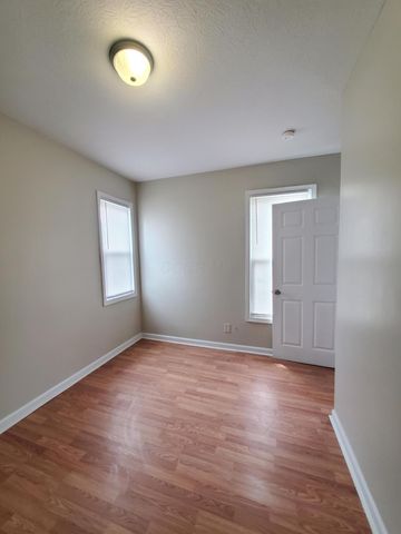 150-152 Hayden Avenue, Columbus, OH 43222