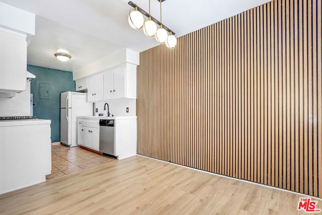 1044 9th Street 3, Santa Monica, CA 90403