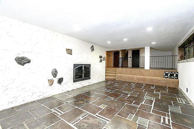W215N5353 Ada COURT, Menomonee Falls, WI 53051