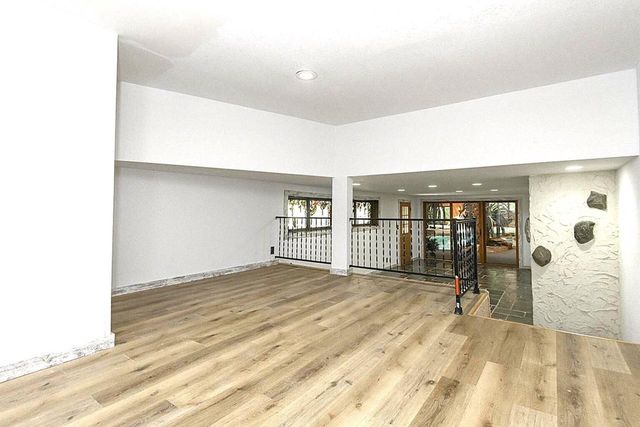 W215N5353 Ada COURT, Menomonee Falls, WI 53051