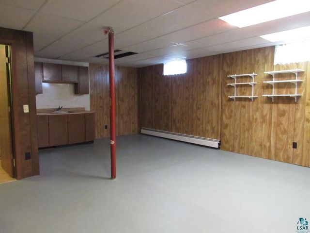 603 22nd Ave E, Superior, WI 54880