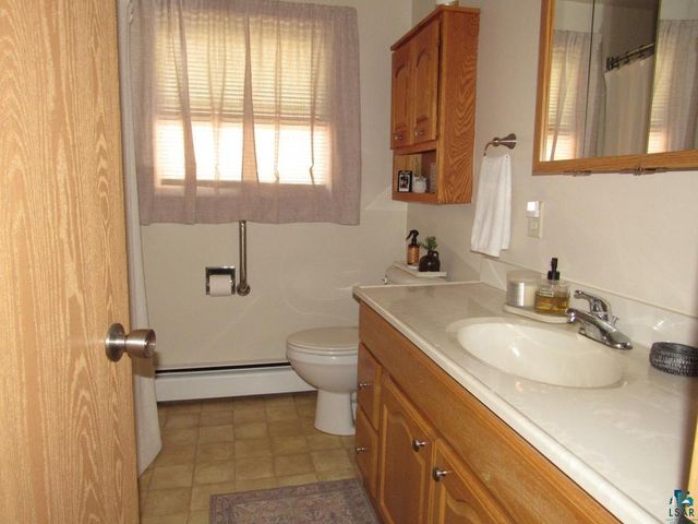603 22nd Ave E, Superior, WI 54880