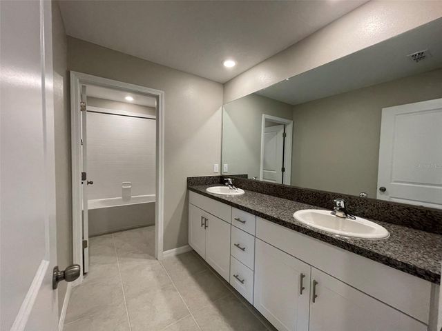 31796 SUN KETTLE LOOP, Wesley Chapel, FL 33545