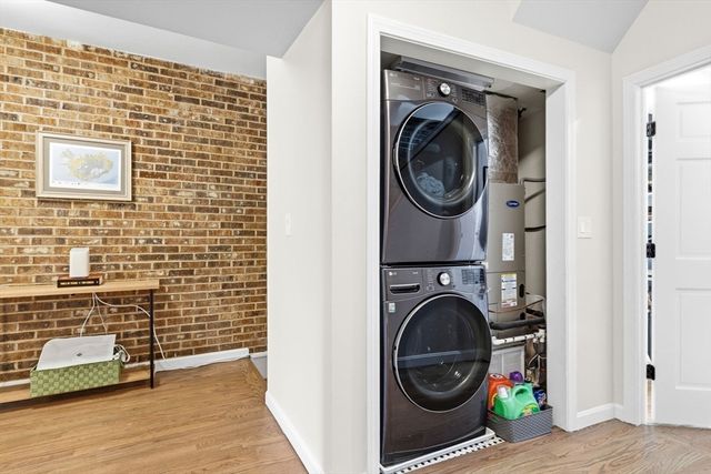 159 Salem 4, Boston, MA 02113