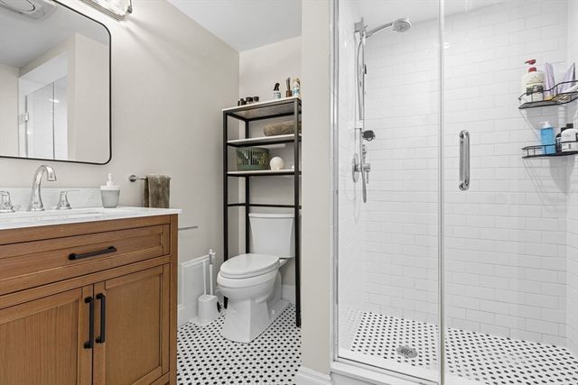 159 Salem 4, Boston, MA 02113