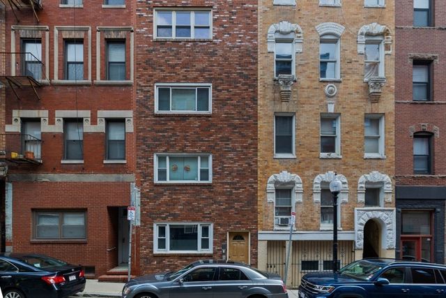 159 Salem 4, Boston, MA 02113