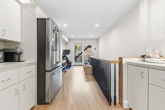 159 Salem 4, Boston, MA 02113