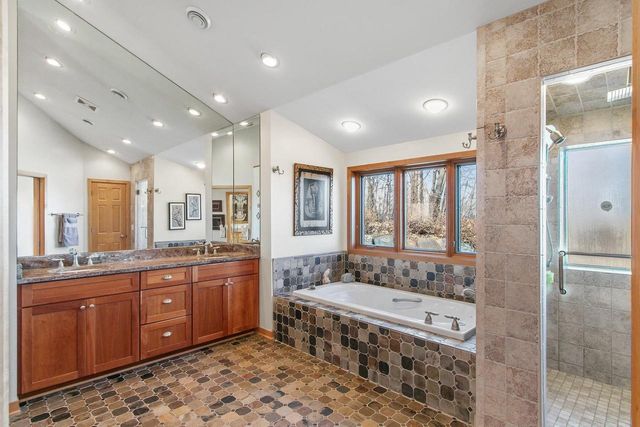 N6241 County Road W, Portage, WI 53901