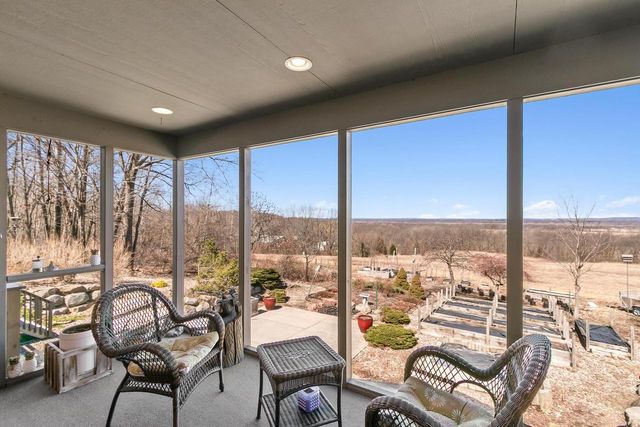 N6241 County Road W, Portage, WI 53901