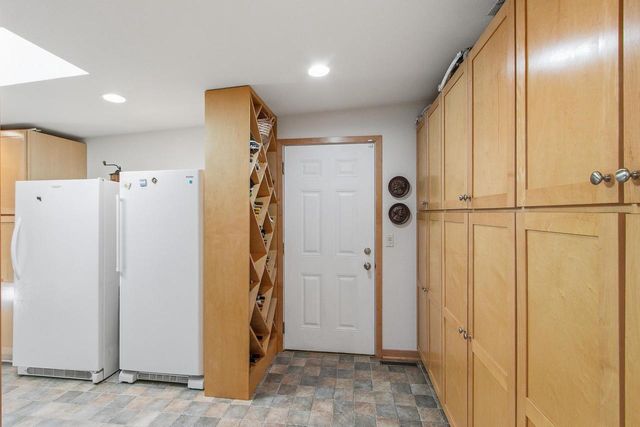 N6241 County Road W, Portage, WI 53901