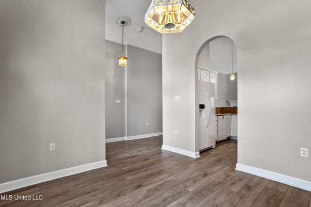 2559 Rue Palafox, Biloxi, MS 39531