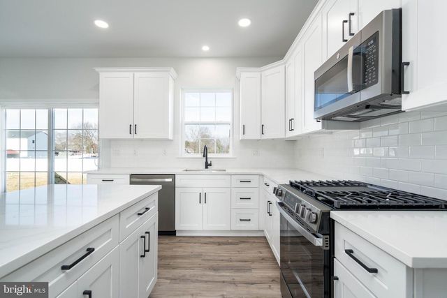 312 CINDY DR, Vineland, NJ 08360