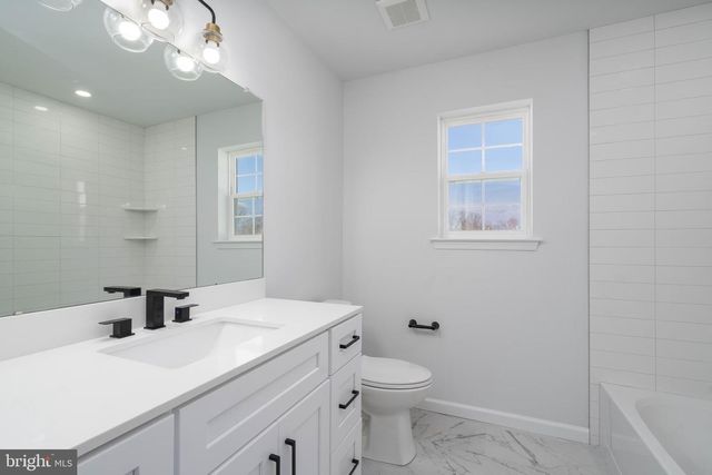 312 CINDY DR, Vineland, NJ 08360