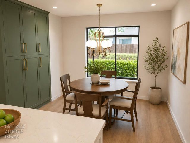 10 Lookout Ct, Sacramento, CA 95831