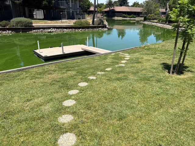 10 Lookout Ct, Sacramento, CA 95831