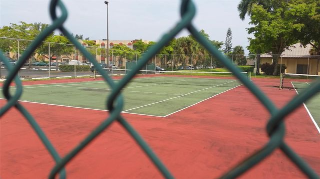 2309 SW 81st Terrace 5, North Lauderdale, FL 33068