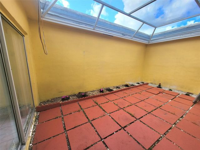 2309 SW 81st Terrace 5, North Lauderdale, FL 33068