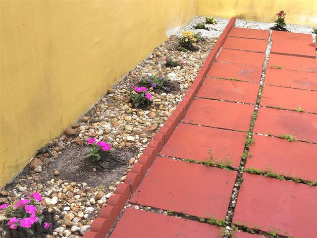 2309 SW 81st Terrace 5, North Lauderdale, FL 33068