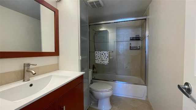 531 N Ocean Boulevard 1809, Pompano Beach, FL 33062