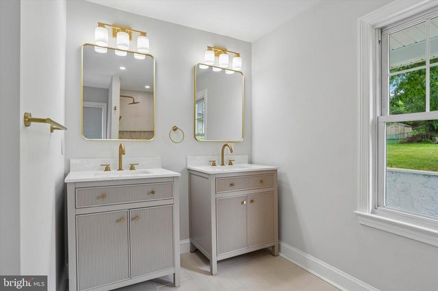 505 GLENDALE RD, Havertown, PA 19083