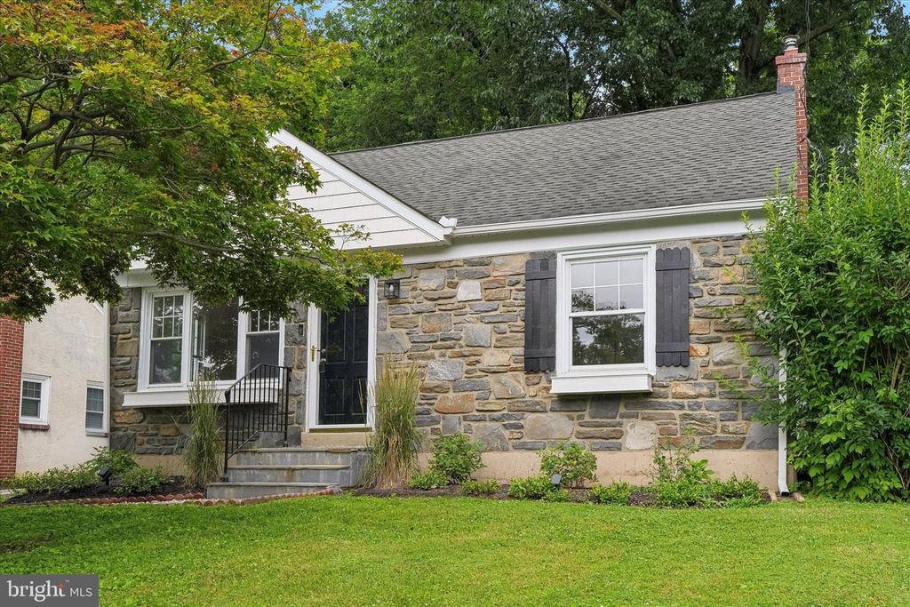 505 GLENDALE RD, Havertown, PA 19083