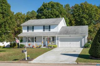 252 FLINT MOUNTAIN DR, Stuarts Draft, VA 24477