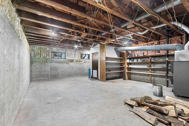 6165 MARYS ROAD, Luxemburg, WI 54217