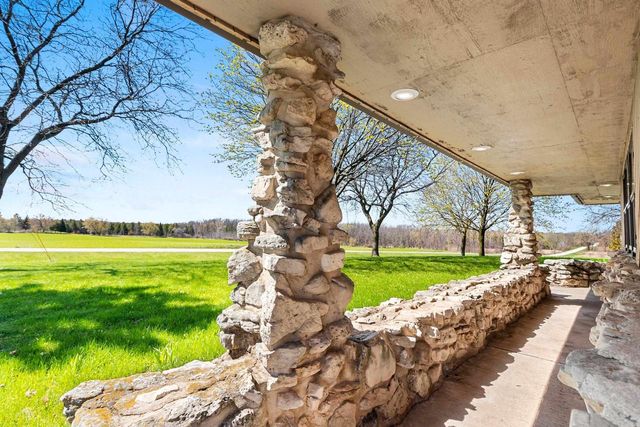 6165 MARYS ROAD, Luxemburg, WI 54217