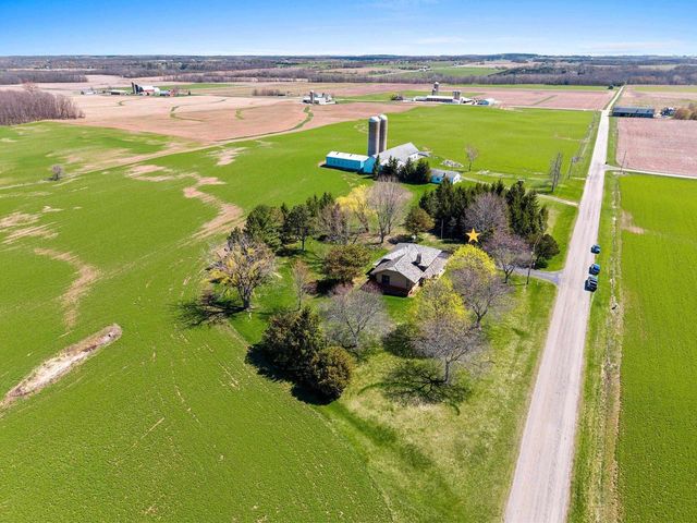 6165 MARYS ROAD, Luxemburg, WI 54217