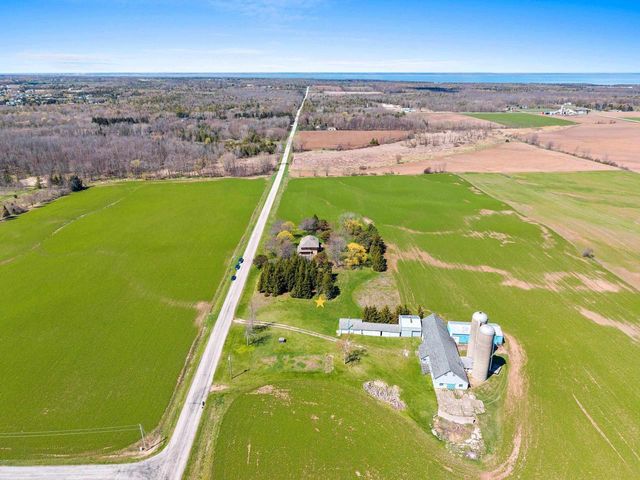 6165 MARYS ROAD, Luxemburg, WI 54217