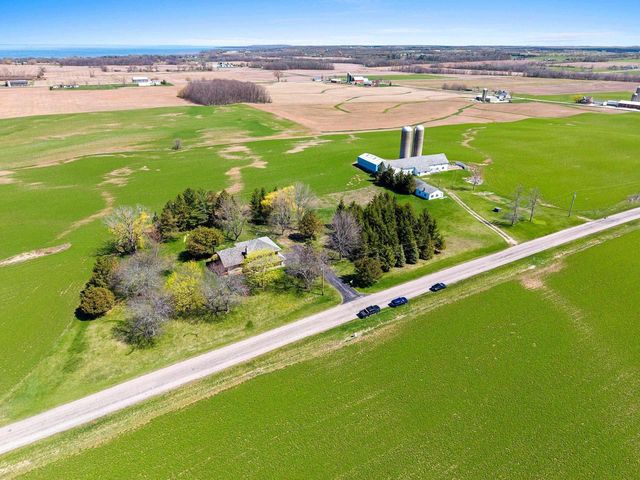 6165 MARYS ROAD, Luxemburg, WI 54217