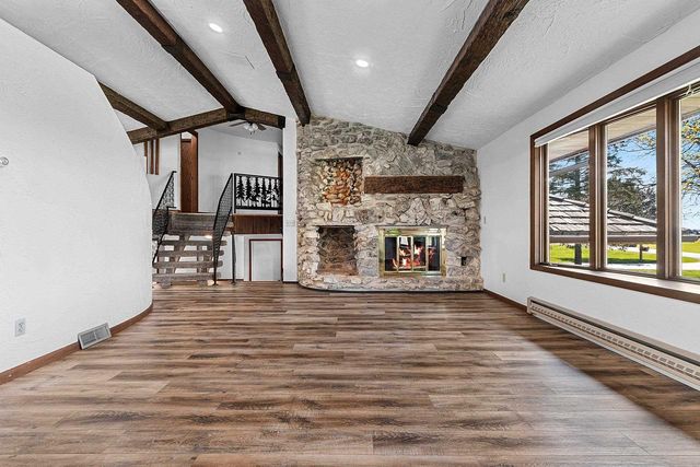 6165 MARYS ROAD, Luxemburg, WI 54217