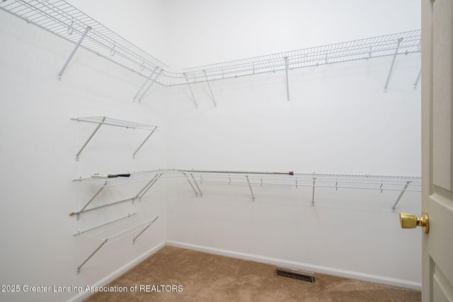 921 E Willoughby Road, Lansing, MI 48911