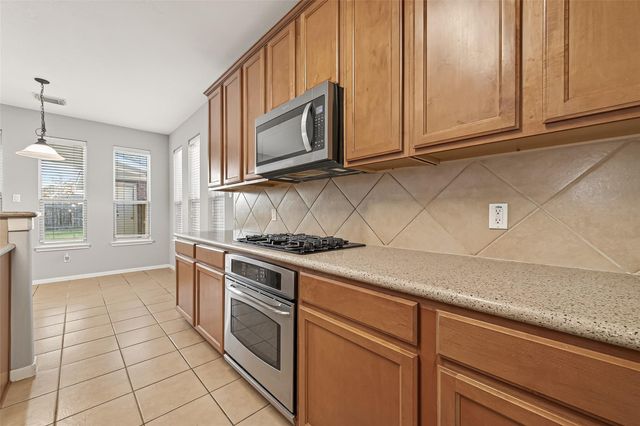 2810 Shadow Canyon Lane, Katy, TX 77494