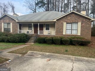 5396 Glen Haven Drive, Atlanta, GA 30349