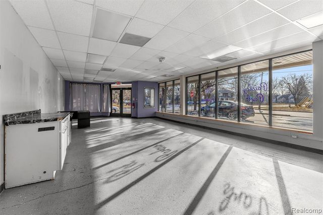 1850 Grindley Park Street, Dearborn, MI 48124
