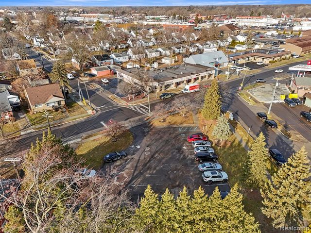 1850 Grindley Park Street, Dearborn, MI 48124