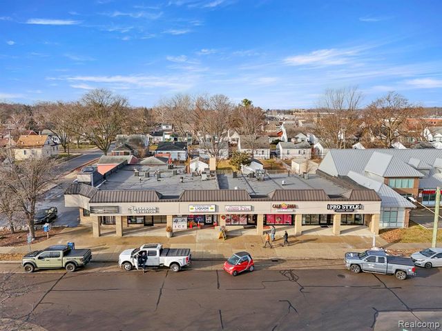1850 Grindley Park Street, Dearborn, MI 48124