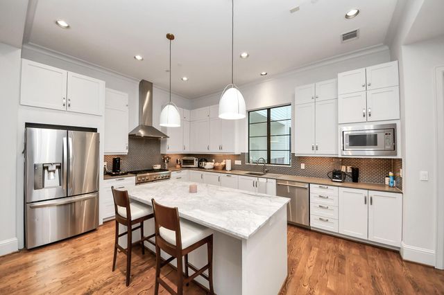 1608 Nevada Street C, Houston, TX 77006